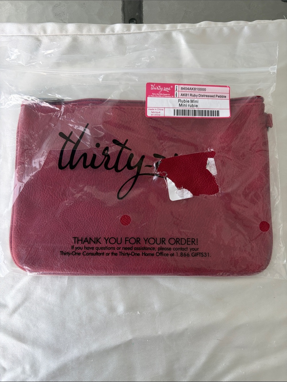 thirty-one Ruby Red Mini Pebble Pouch
